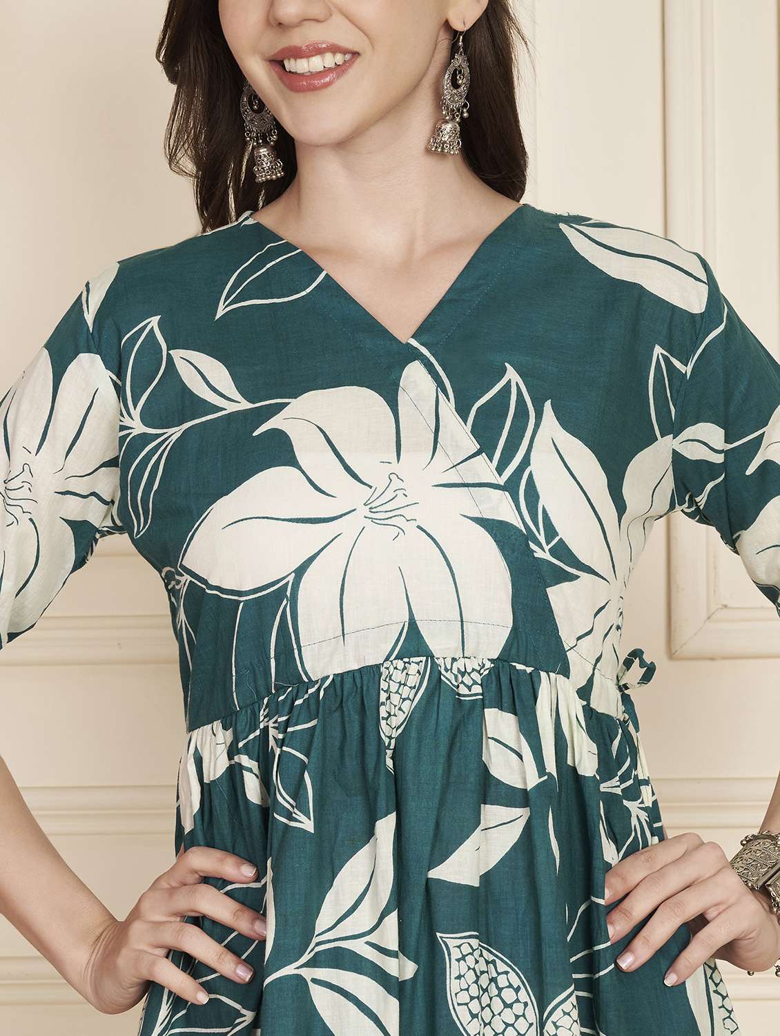 women printed three quarter sleeve sleeve flared kurti - 22301580 -  Standard Image - 4