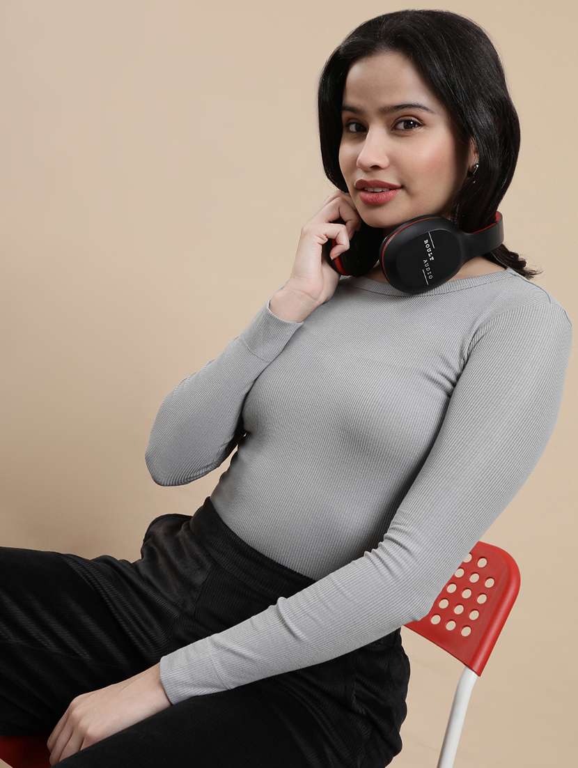 women solid long sleeve straight top