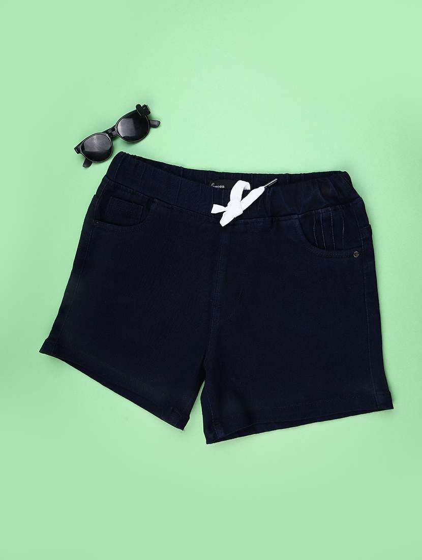 girls solid mid rise regular fit shorts - 22302336 -  Standard Image - 1