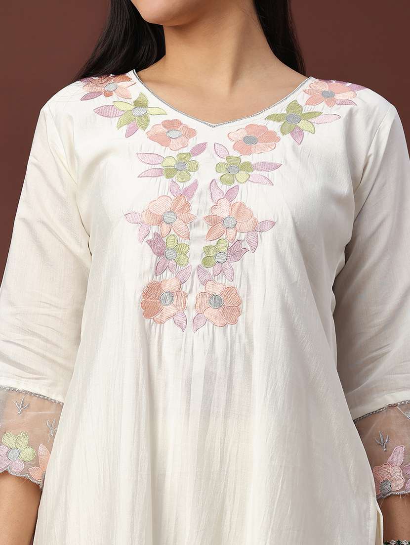 women solid with work three quarter sleeve kurta pant with dupatta set - 22302536 -  Standard Image - 4