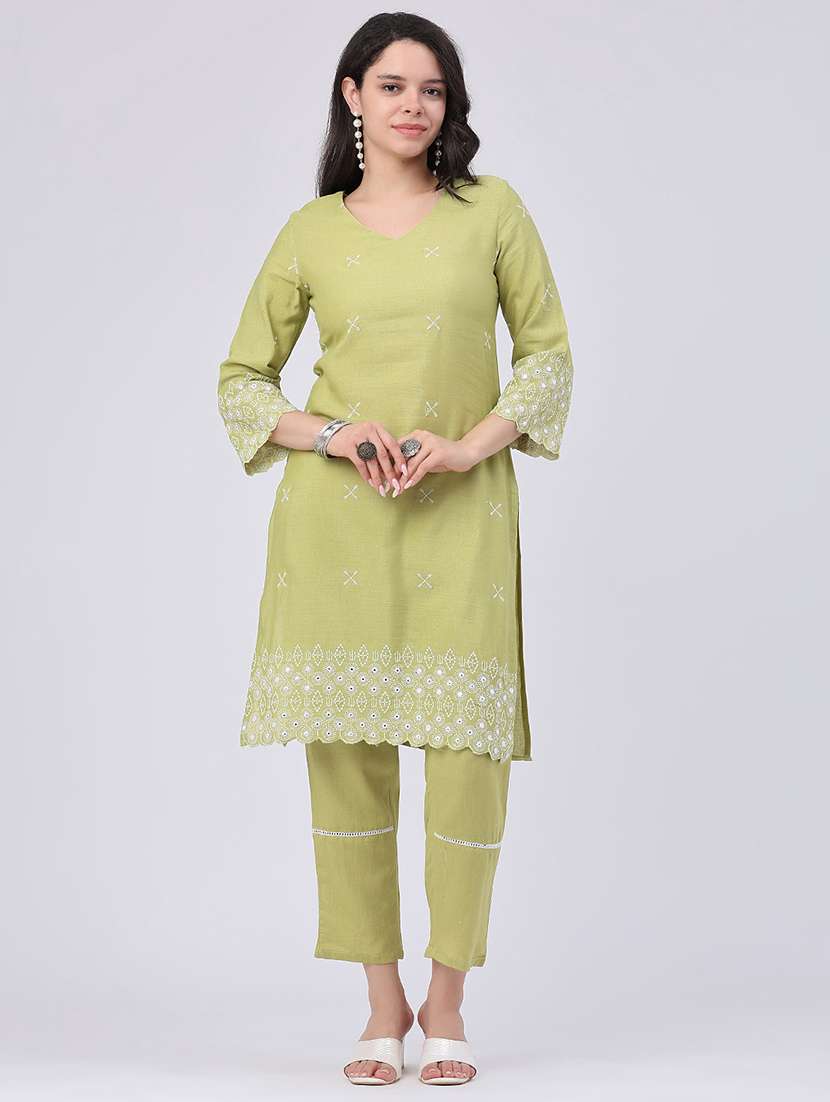women embroidered three quarter sleeves kurta and pant set