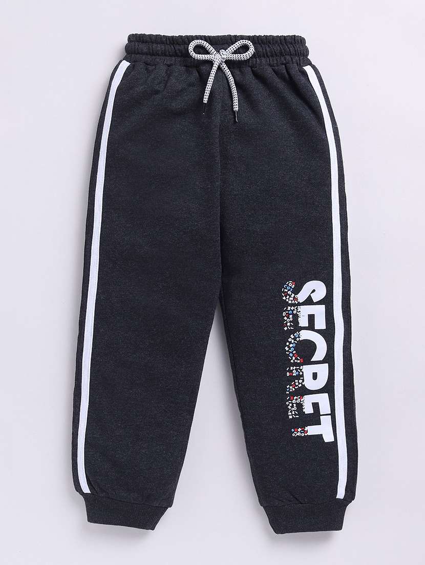 boys printed mid rise jogger