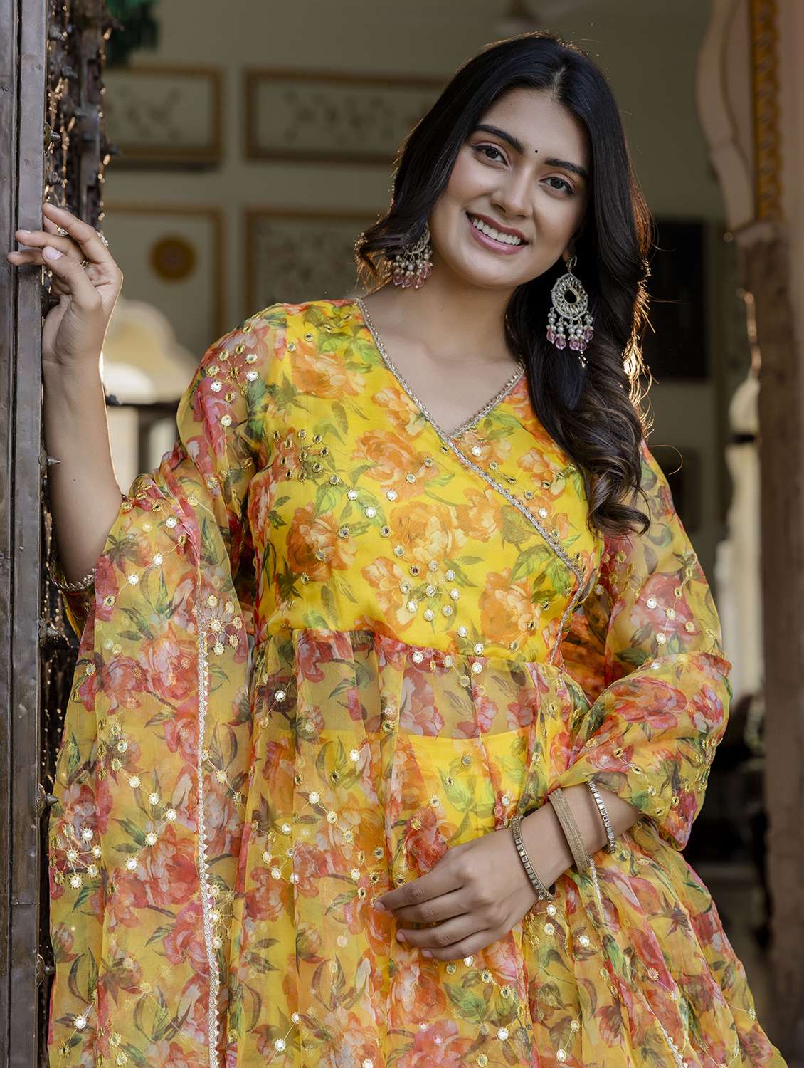 women floral three quarter sleeve kurta pant with dupatta set - 22303178 -  Standard Image - 6