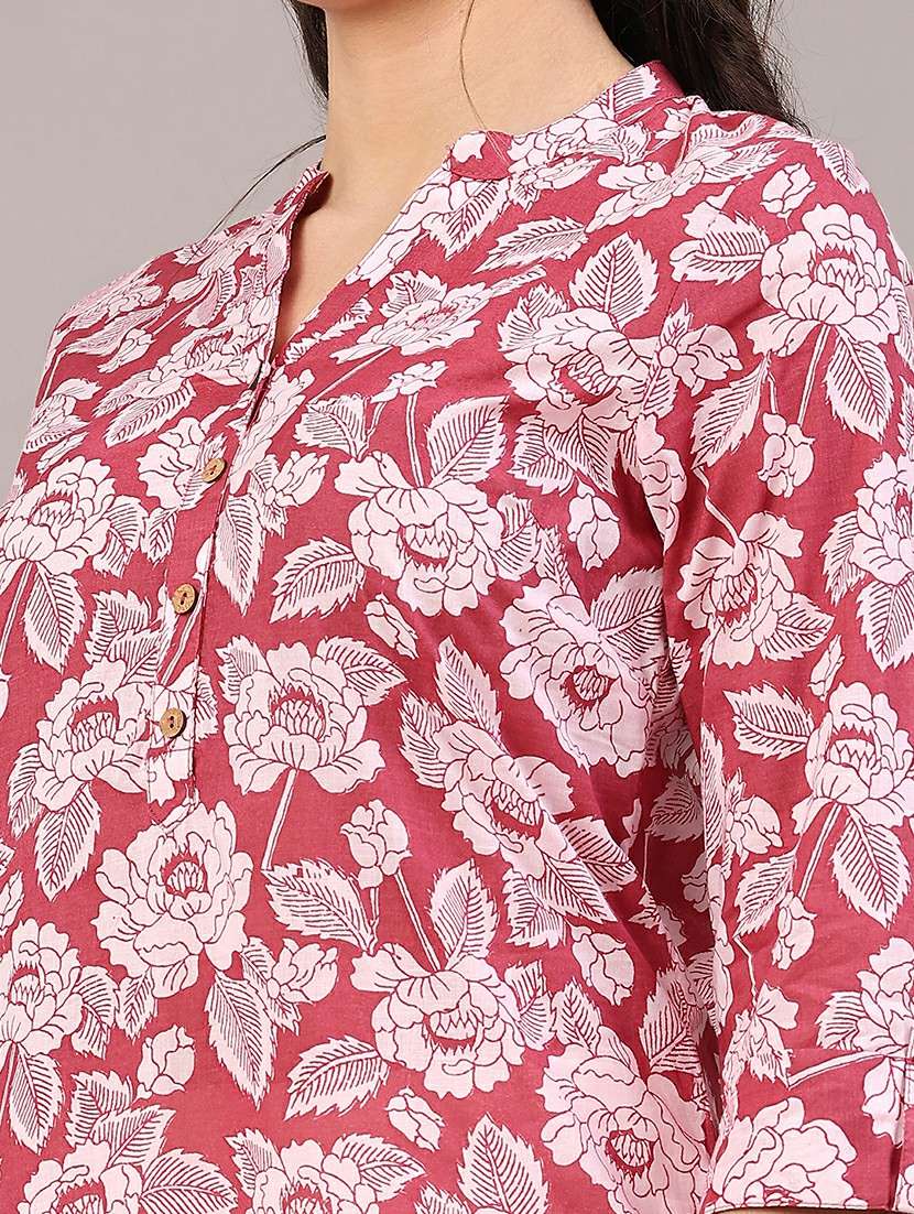 women floral three quarter sleeve straight kurta - 22304274 -  Standard Image - 1