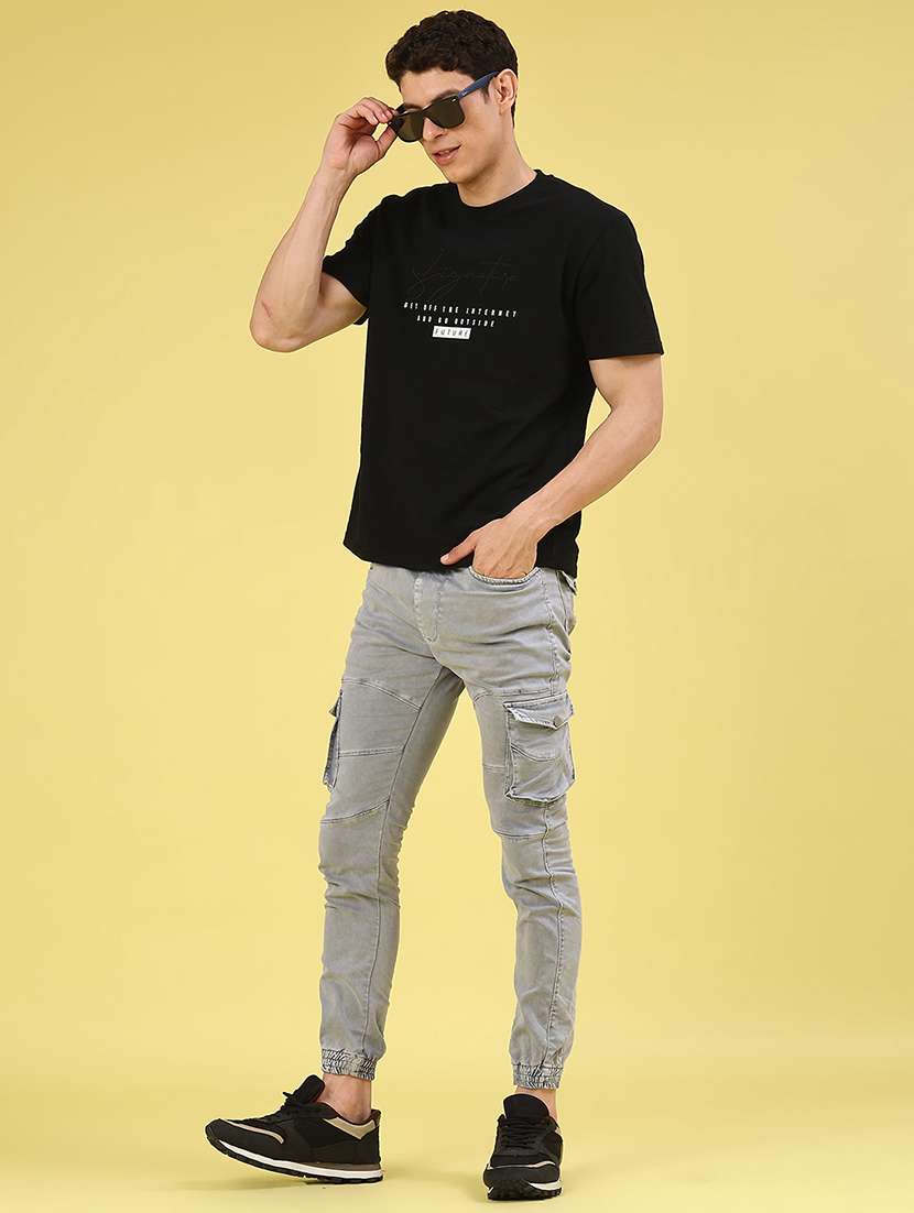 men solid mid rise regular fit jogger - 22304718 -  Standard Image - 4