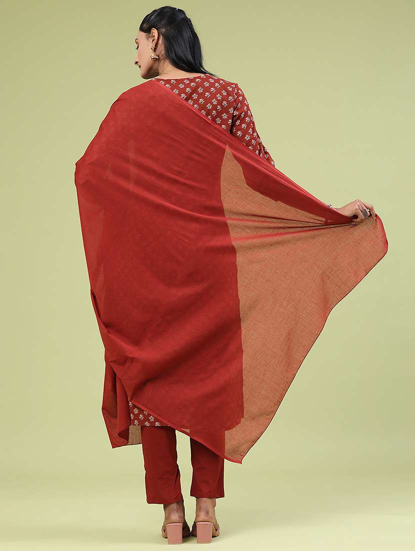 women printed three quarter sleeve kurta pant with dupatta set - 22304779 -  Standard Image - 4