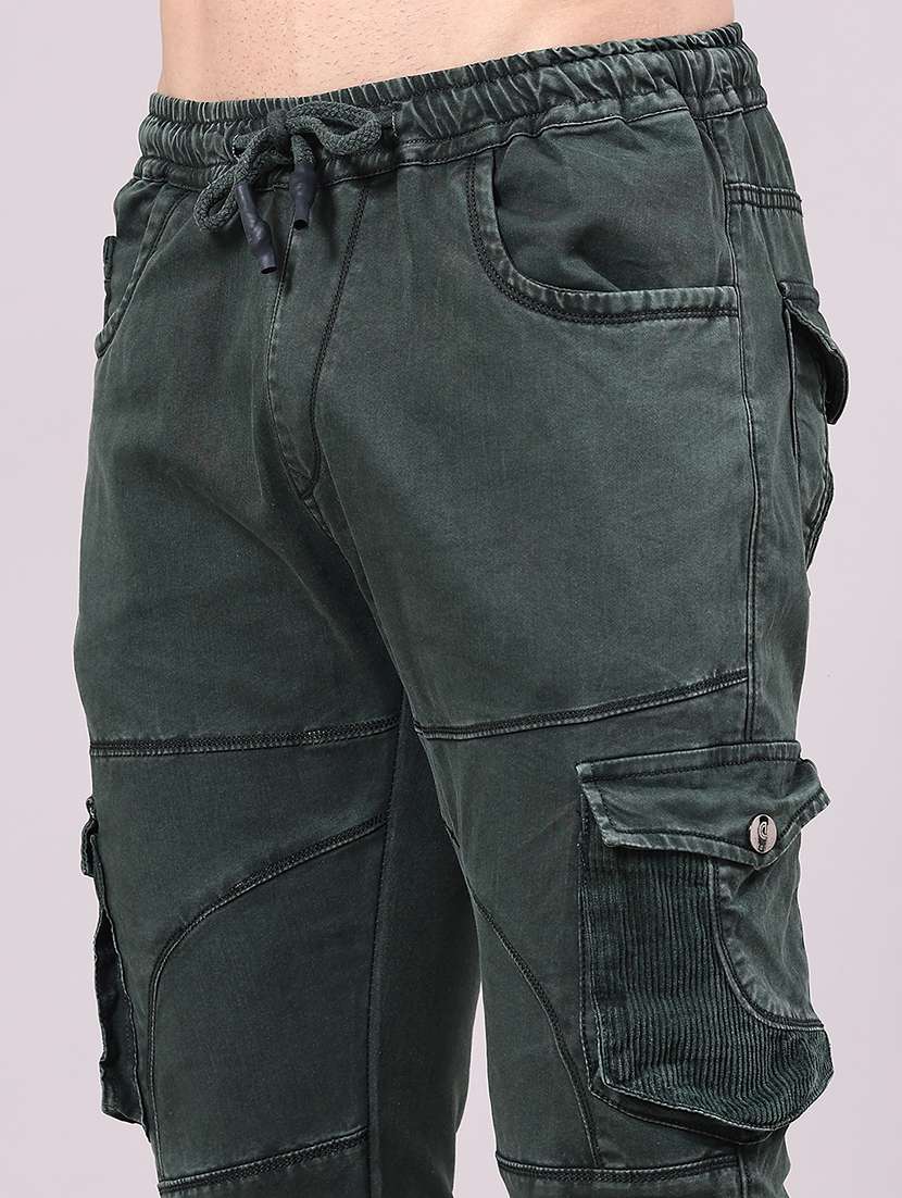 men solid mid rise regular fit jogger - 22305461 -  Standard Image - 1