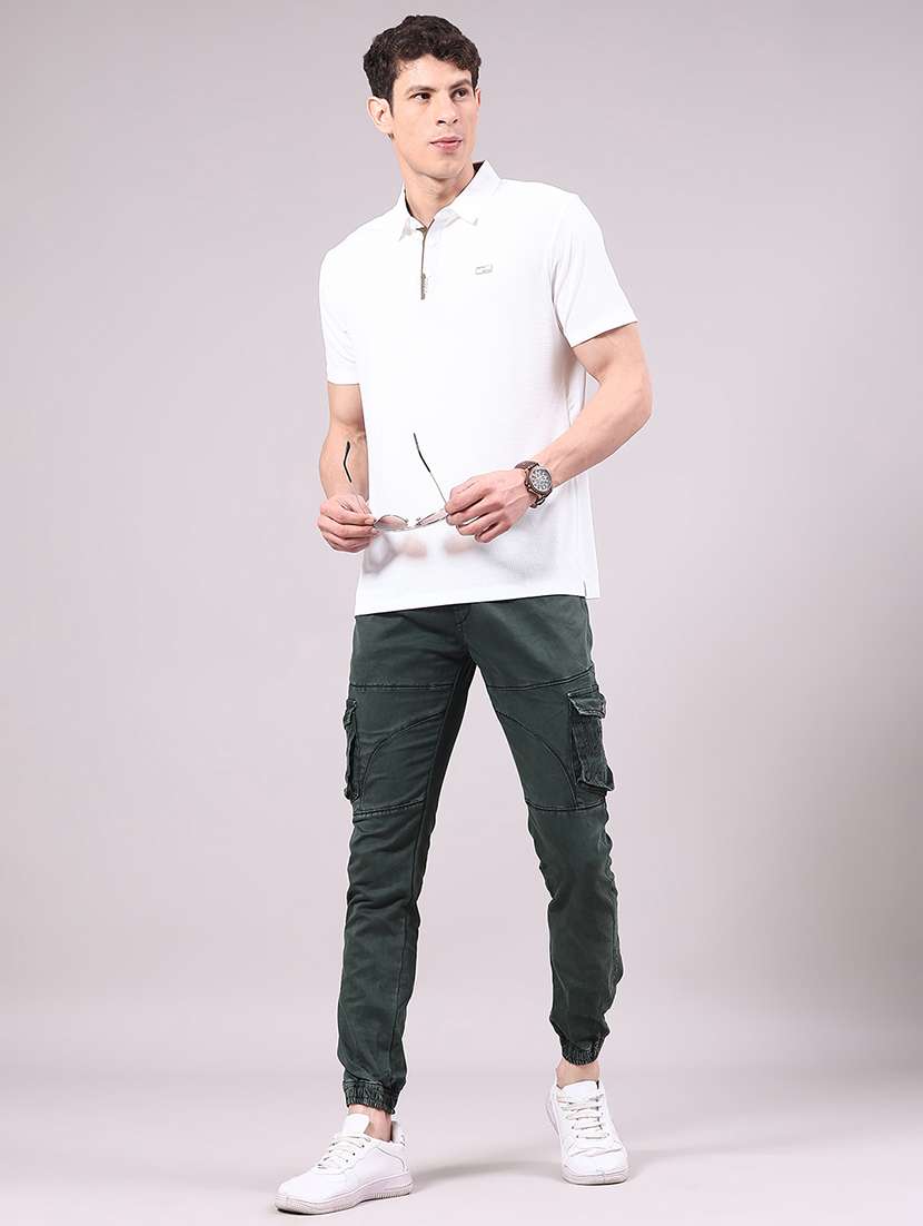 men solid mid rise regular fit jogger - 22305461 -  Standard Image - 4