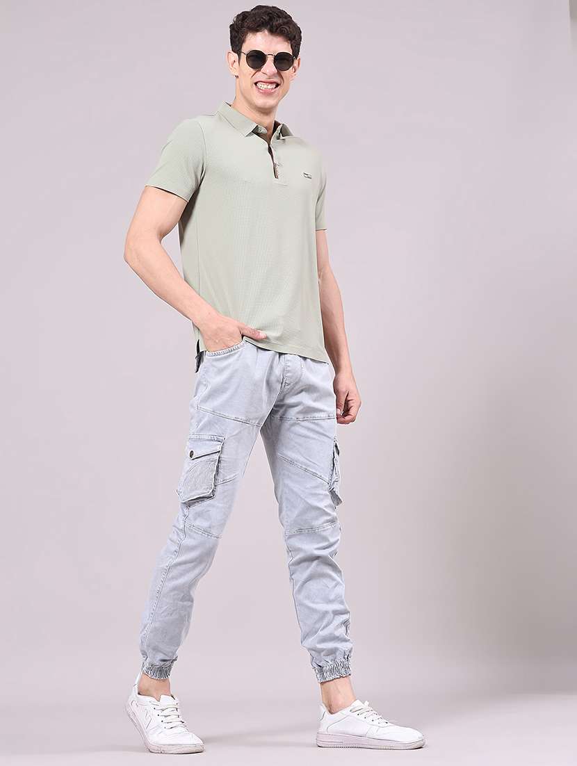 men solid mid rise regular fit jogger - 22305482 -  Standard Image - 4