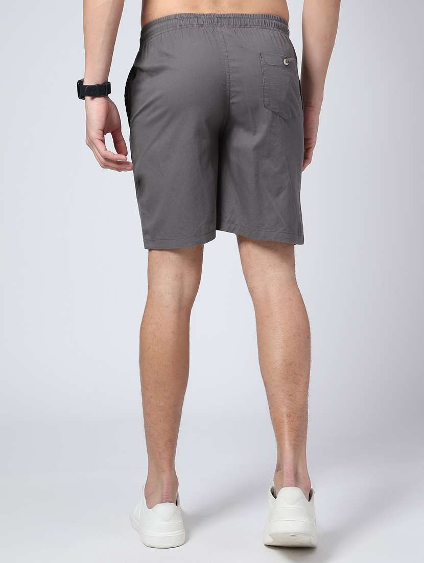 men solid mid rise regular fit shorts - 22305804 -  Standard Image - 4