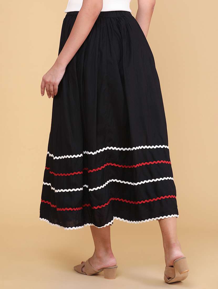 women solid with work mid rise flared skirt - 22305810 -  Standard Image - 4