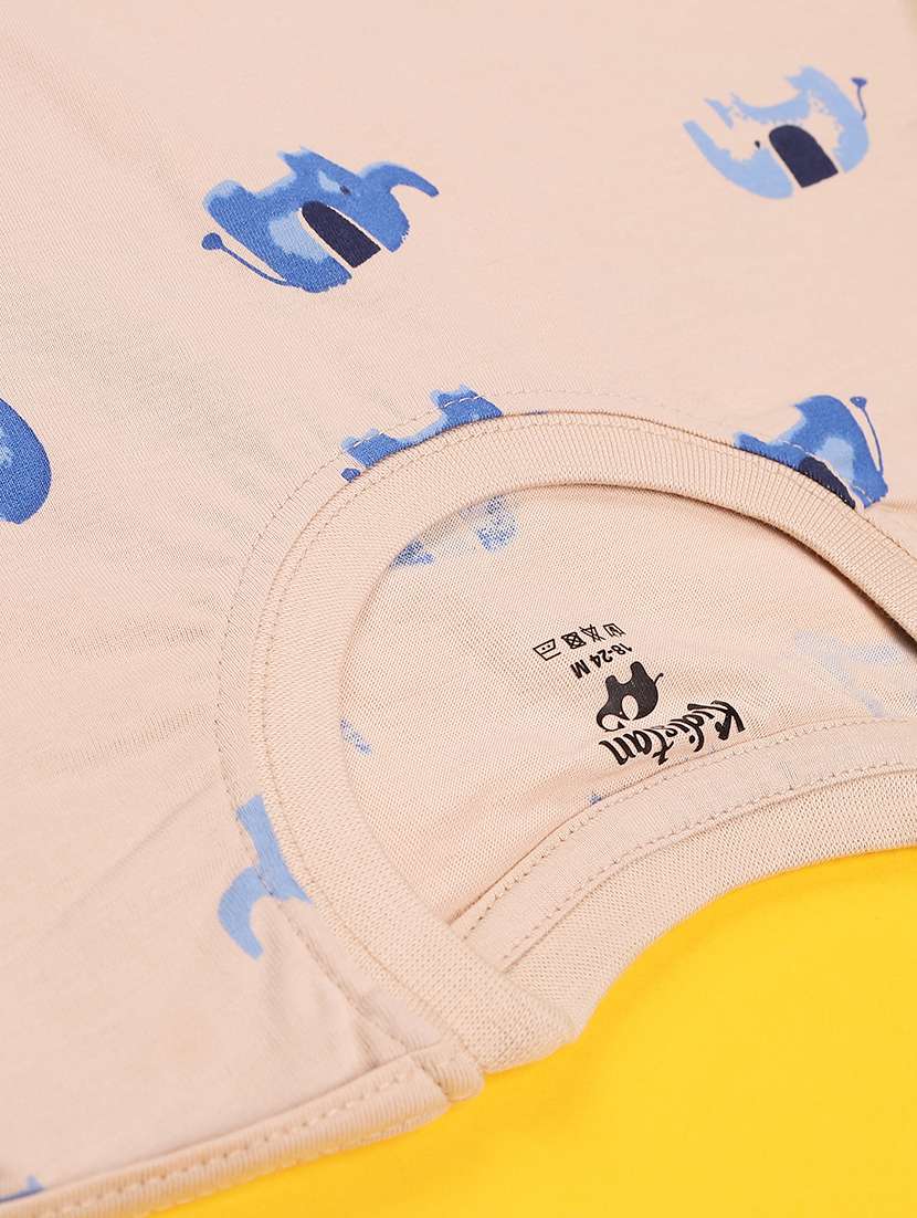 boys printed round neck t-shirt and dungaree set - 22307018 -  Standard Image - 4
