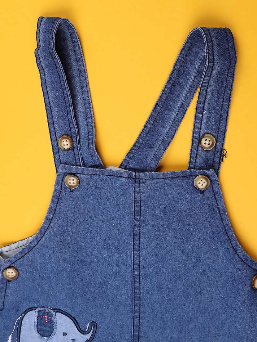 Boys Printed Round Neck T-shirt And Dungaree Set - 22307018 -  Standard Image - 4