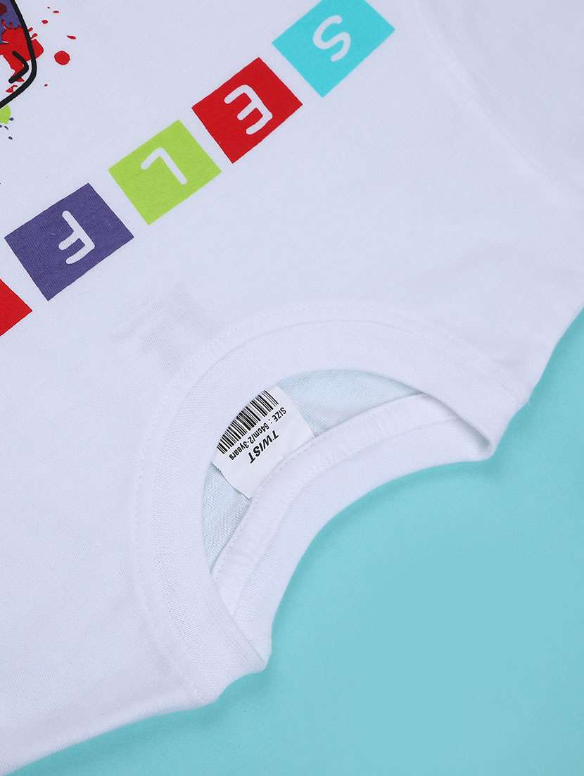 boys short sleeve holi t-shirt - 22307346 -  Standard Image - 4