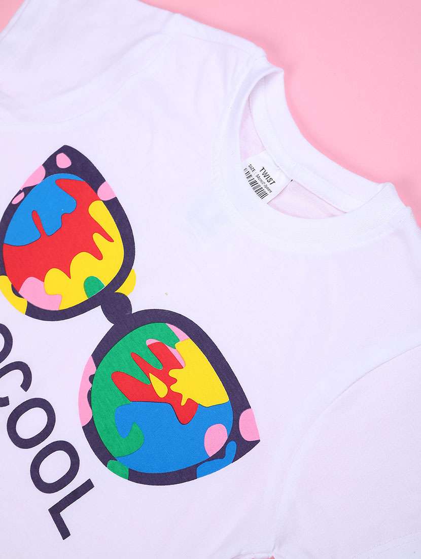 boys short sleeve holi t-shirt - 22307347 -  Standard Image - 4