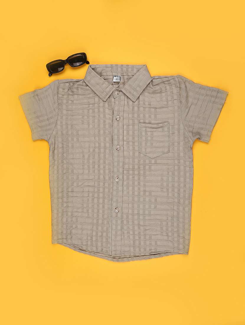 boys collared short sleeve shirt