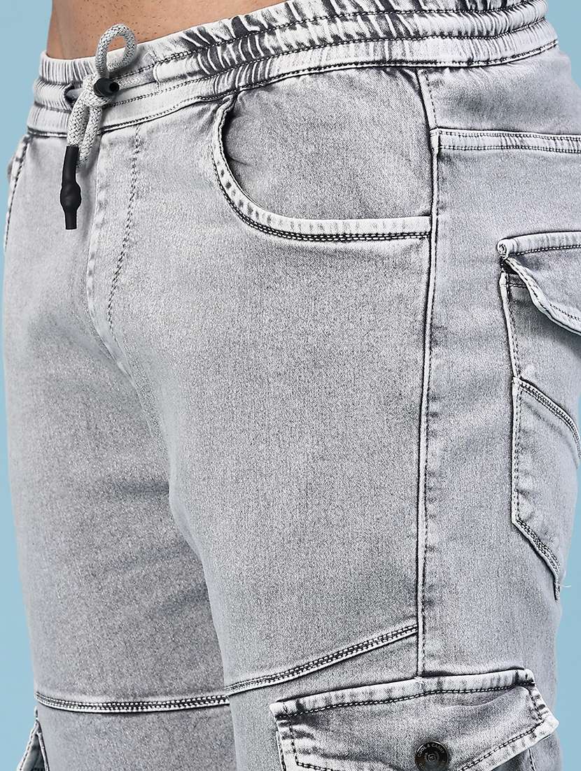 Men Solid Mid Rise Regular Fit Cargo - 22310436 -  Standard Image - 1