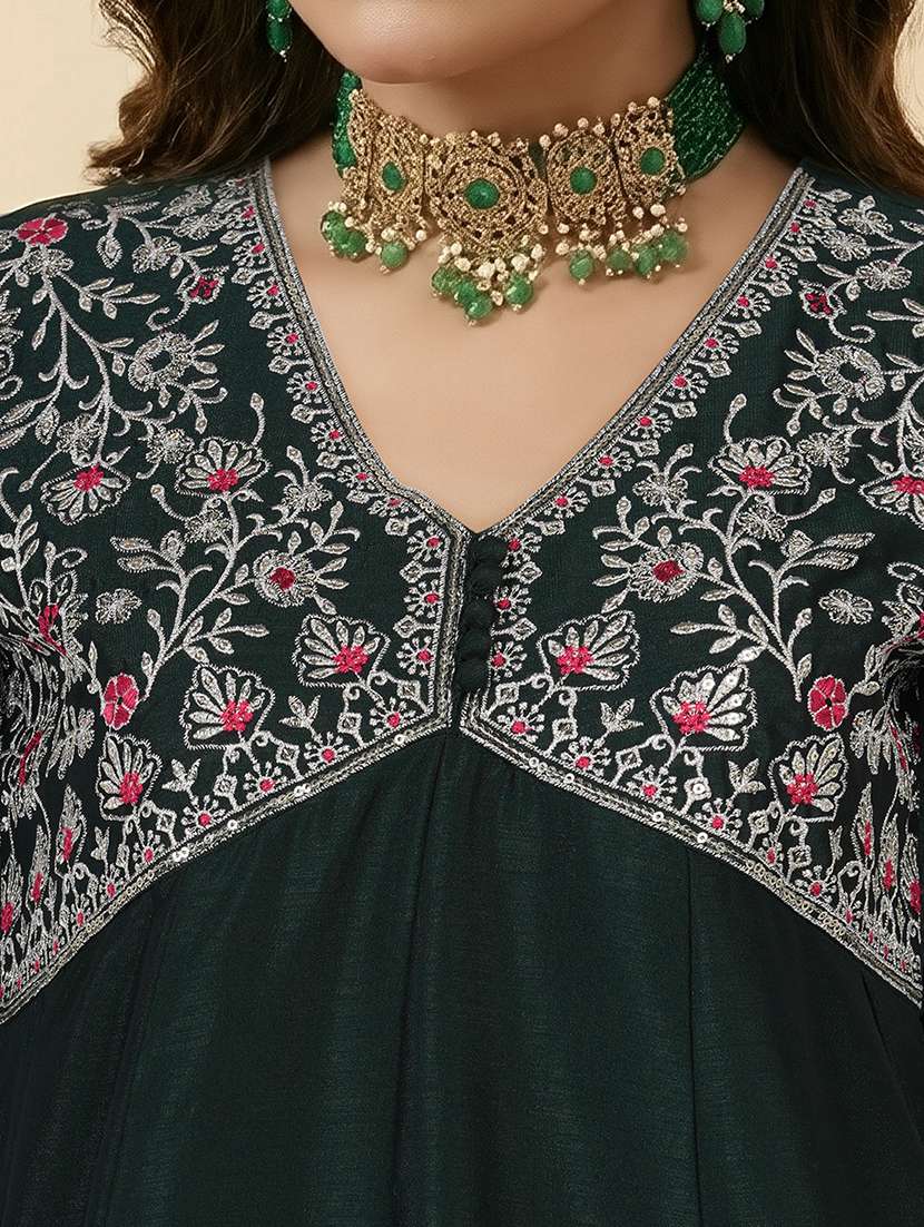 women solid with work short sleeve a-line kurta - 22310500 -  Standard Image - 4