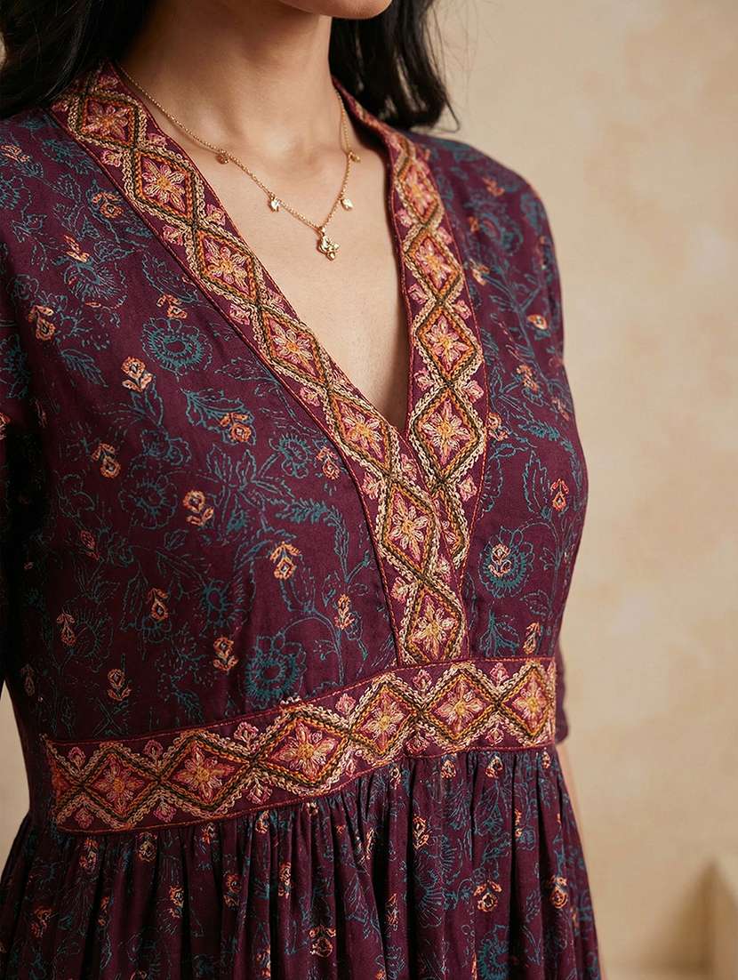 women floral three quarter sleeve ethnic dress - 22310520 -  Standard Image - 4