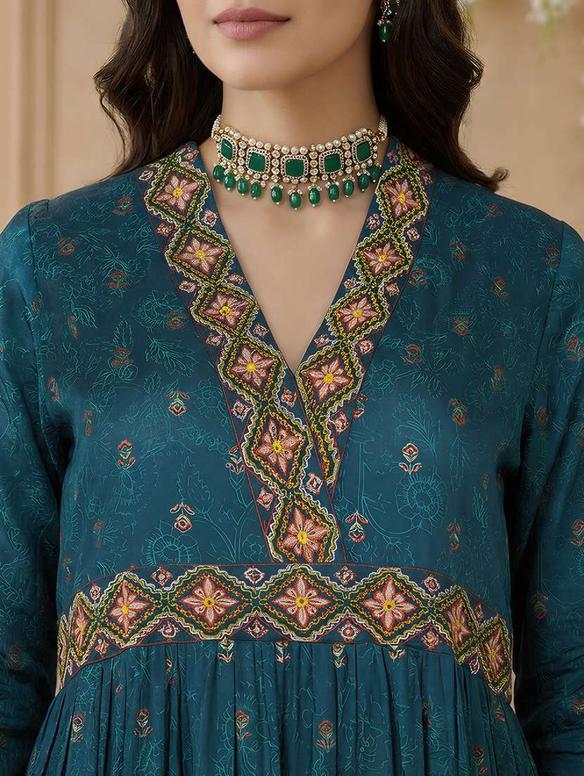 women floral three quarter sleeve ethnic dress - 22310521 -  Standard Image - 4