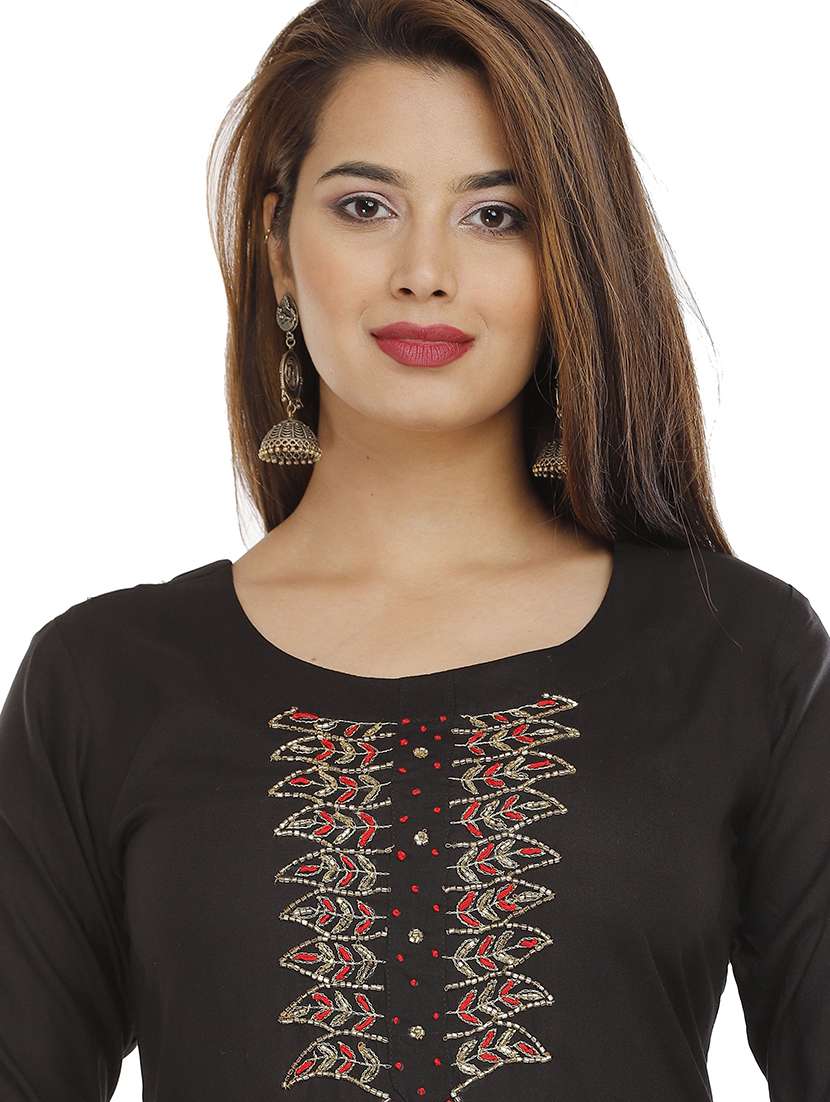 women solid with work three quarter sleeve straight kurta - 22310871 -  Standard Image - 4