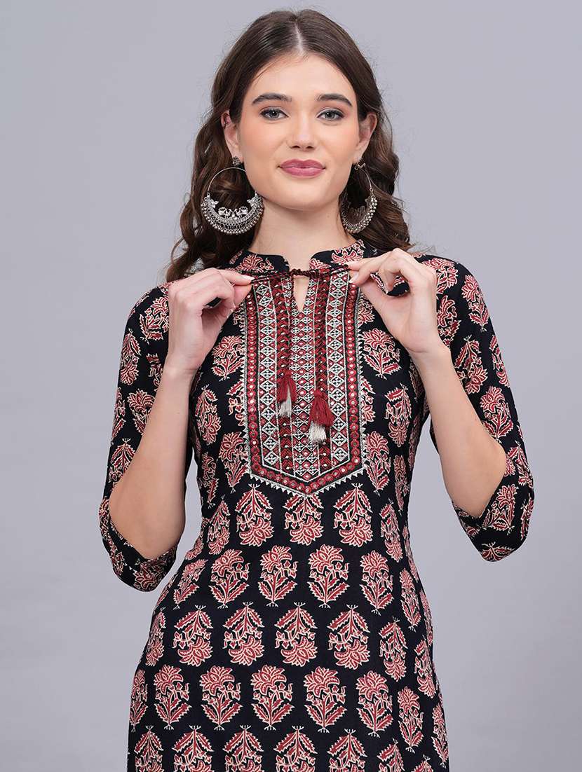 women floral printed three quarter sleeve straight kurta - 22310882 -  Standard Image - 1