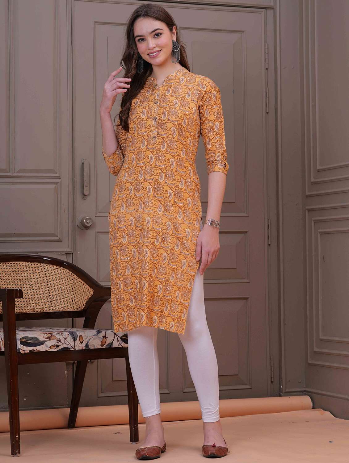 women paisley three quarter sleeve straight kurta - 22310925 -  Standard Image - 4