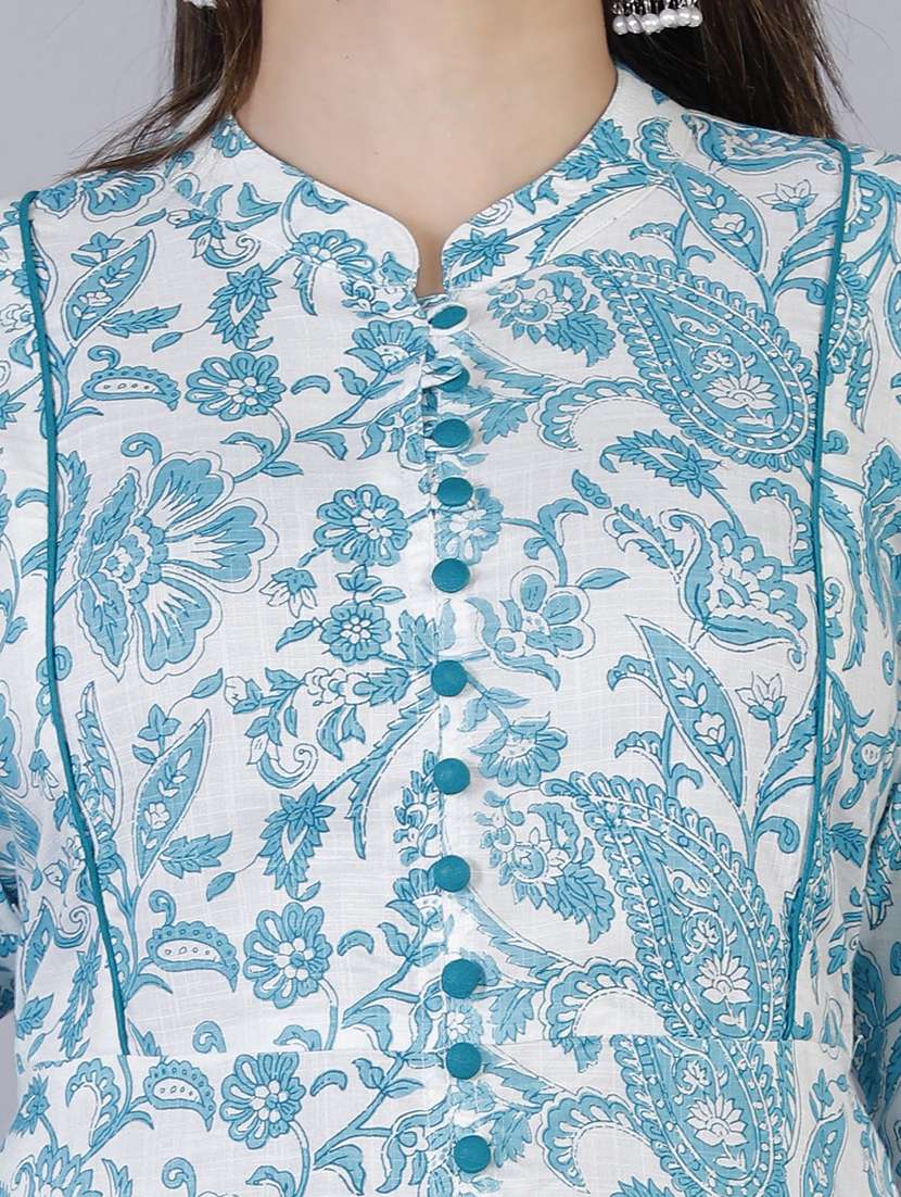 women printed three quarter sleeve front slit kurta - 22310937 -  Standard Image - 4