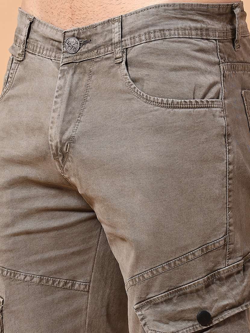 men solid mid rise regular fit cargo  - 22312070 -  Standard Image - 1