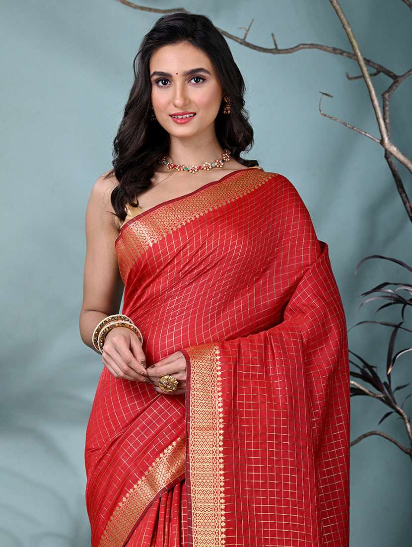 women checkered bordered saree with blouse - 22312706 -  Standard Image - 4