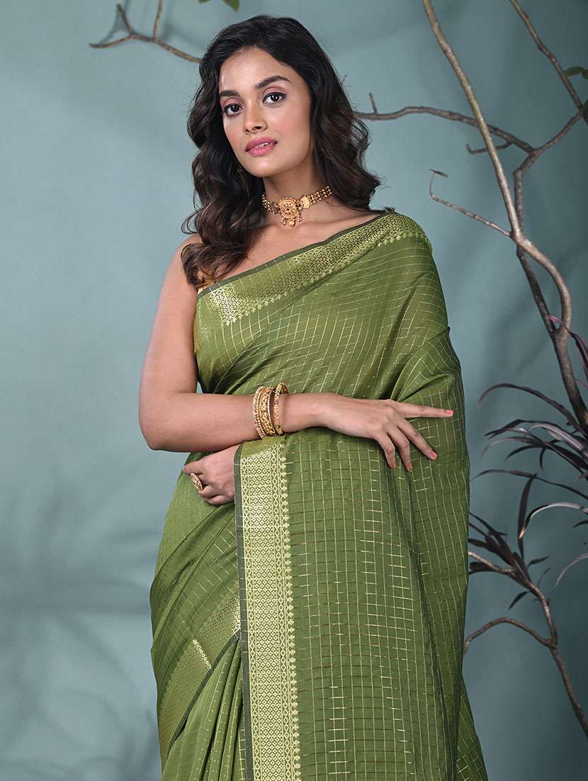 women checkered bordered saree with blouse - 22312710 -  Standard Image - 4