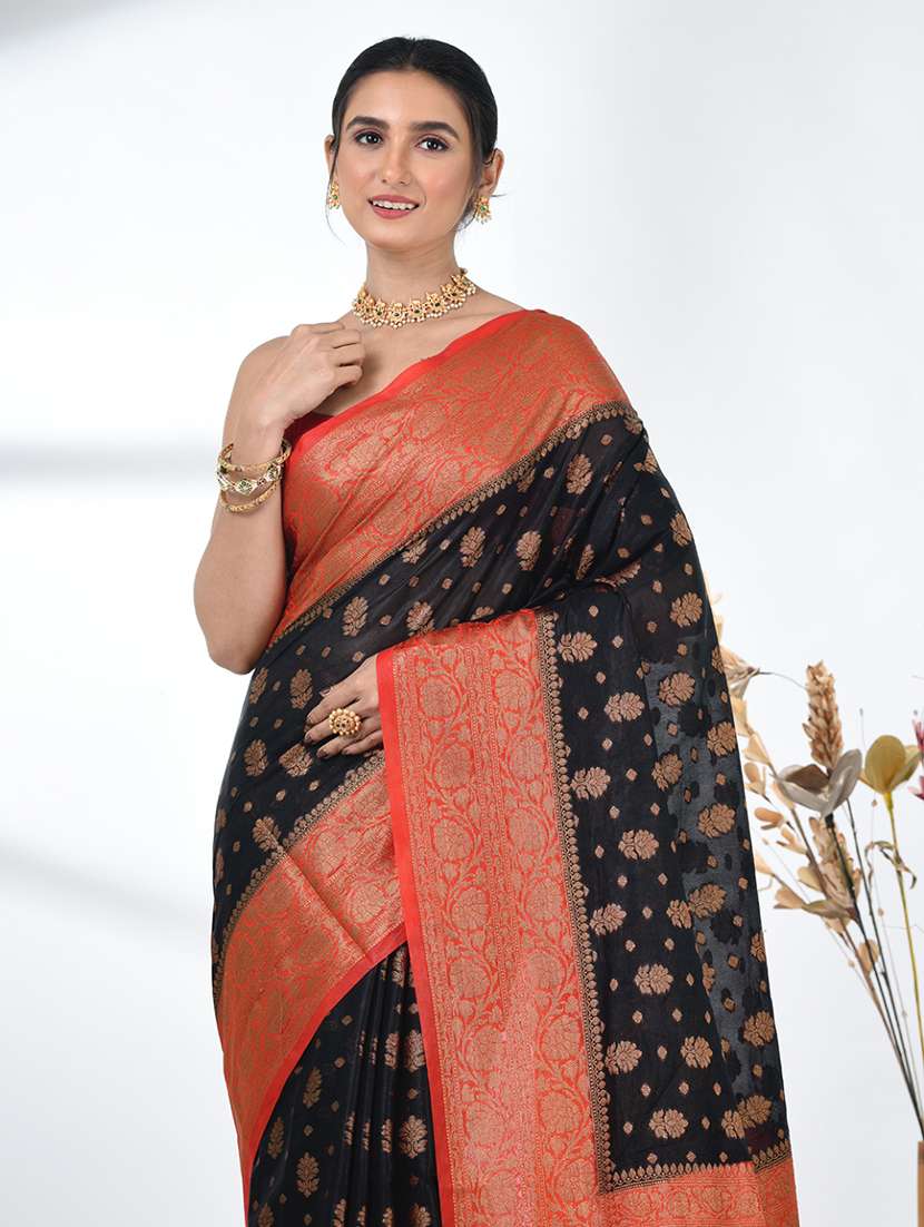 women self design bordered saree with blouse - 22312715 -  Standard Image - 4