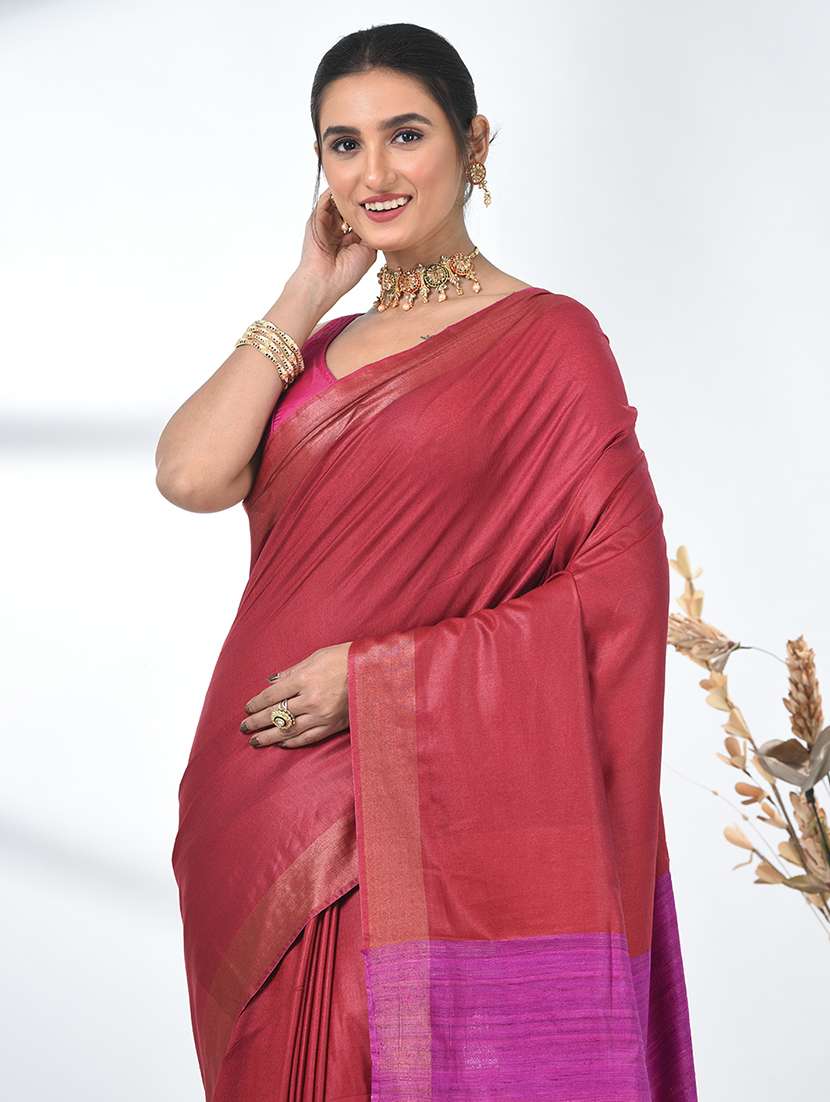 women solid with bordered saree with blouse - 22312832 -  Standard Image - 4