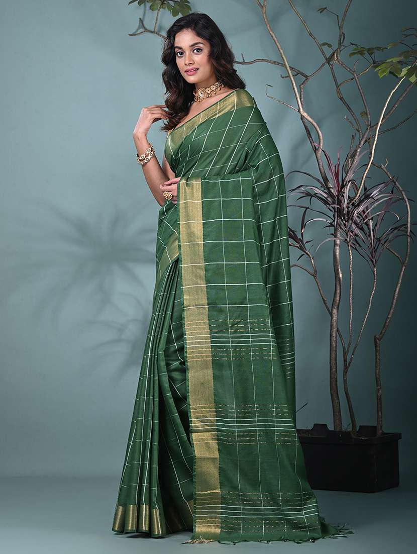 women checkered bordered saree with blouse - 22312835 -  Standard Image - 1