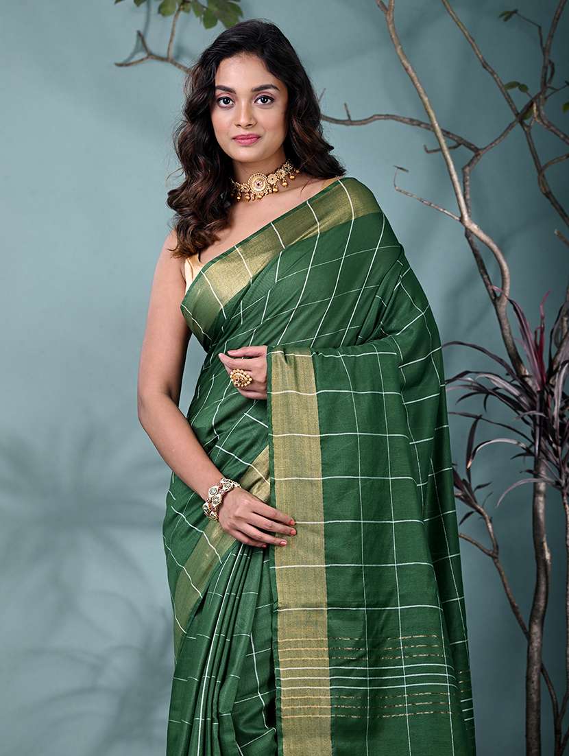 women checkered bordered saree with blouse - 22312835 -  Standard Image - 4
