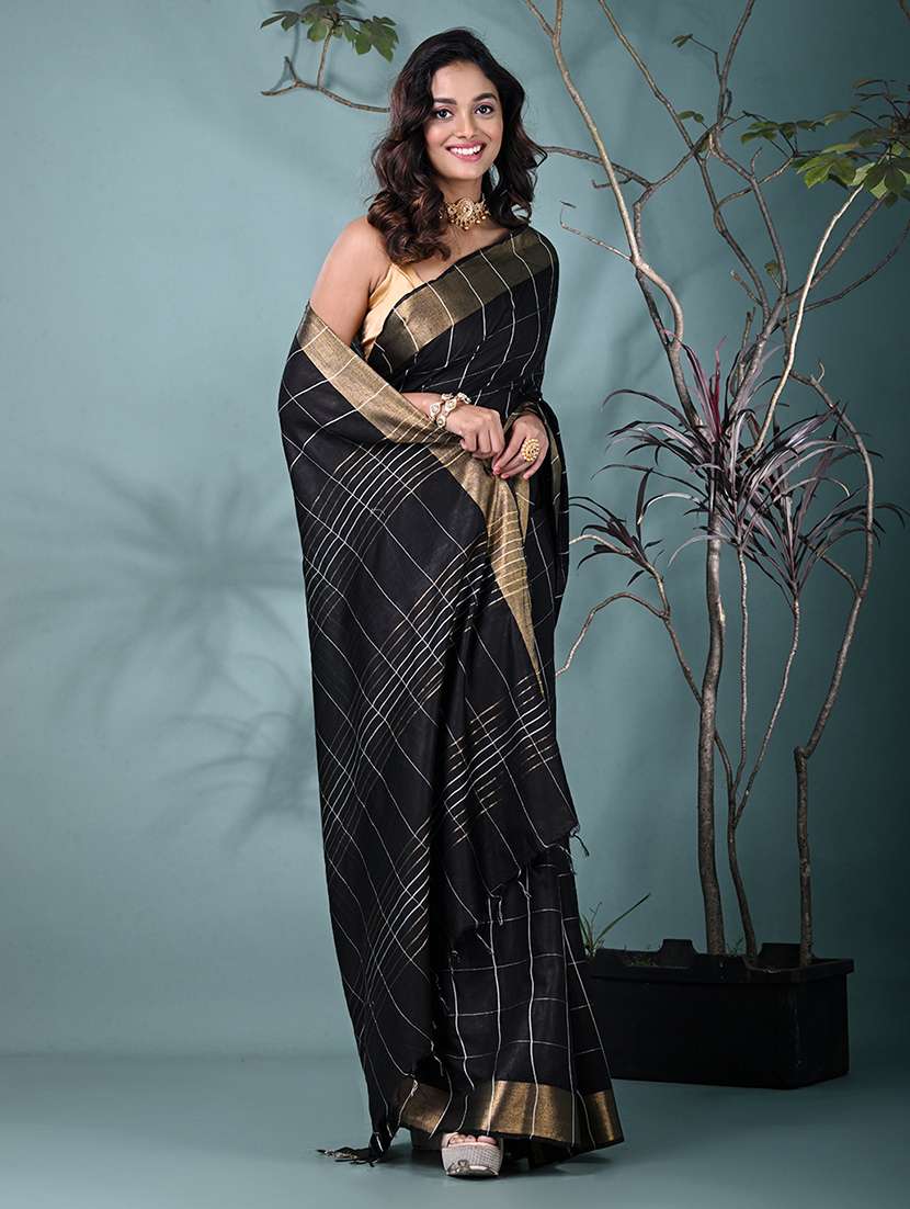 women checkered bordered saree with blouse - 22312836 -  Standard Image - 1