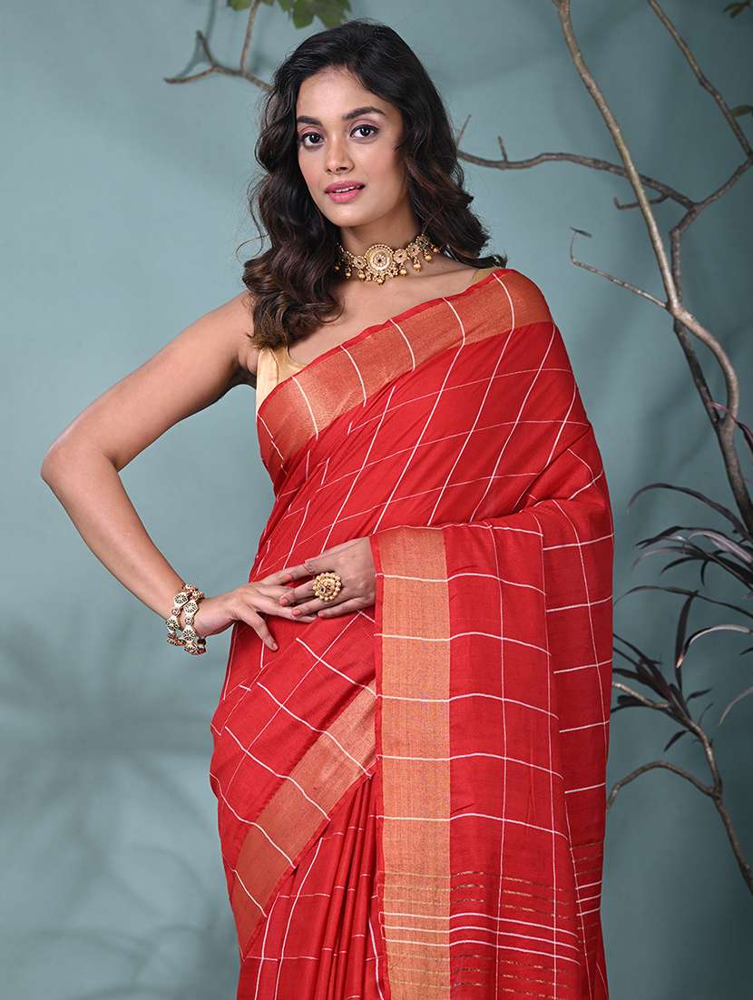women checkered bordered saree with blouse - 22312837 -  Standard Image - 4
