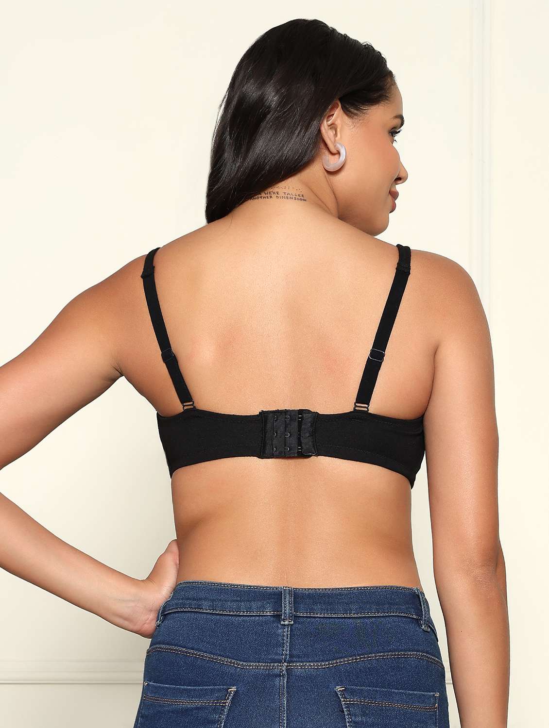 women solid non padded sports bra - 22312856 -  Standard Image - 4