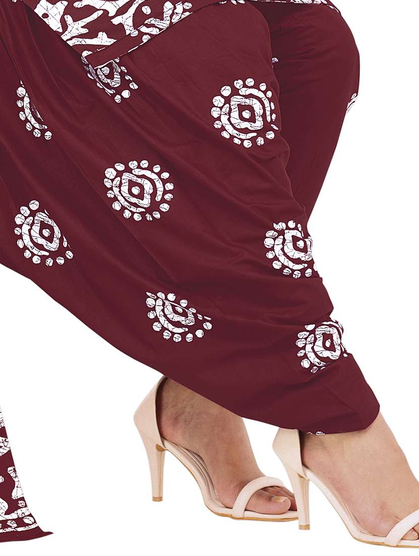 women printed three quarter sleeve kurta salwar with dupatta set - 22312869 -  Standard Image - 4