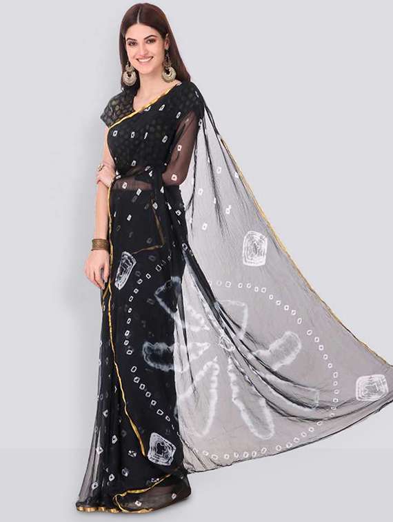 women printed casual wear saree with blouse