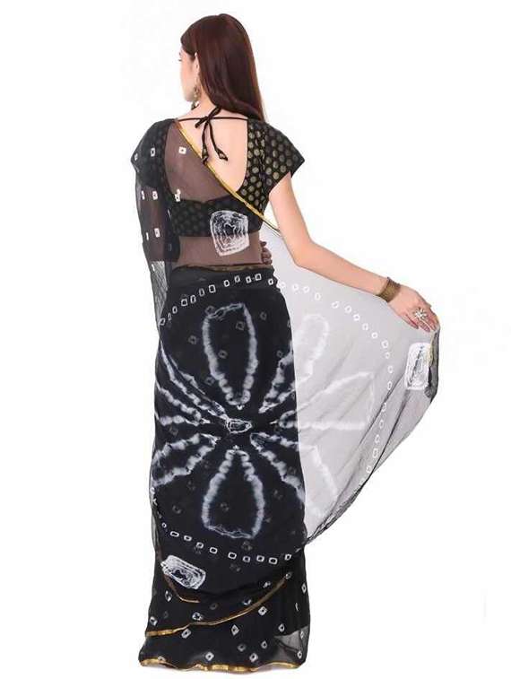 women printed casual wear saree with blouse - 22315716 -  Standard Image - 1