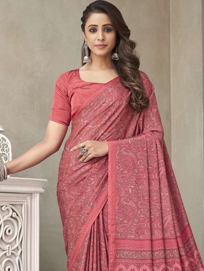 women printed casual wear saree with blouse - 22315768 -  Standard Image - 1