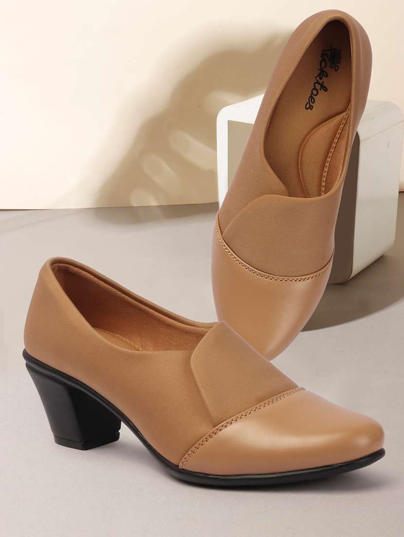 women solid slip on sandal