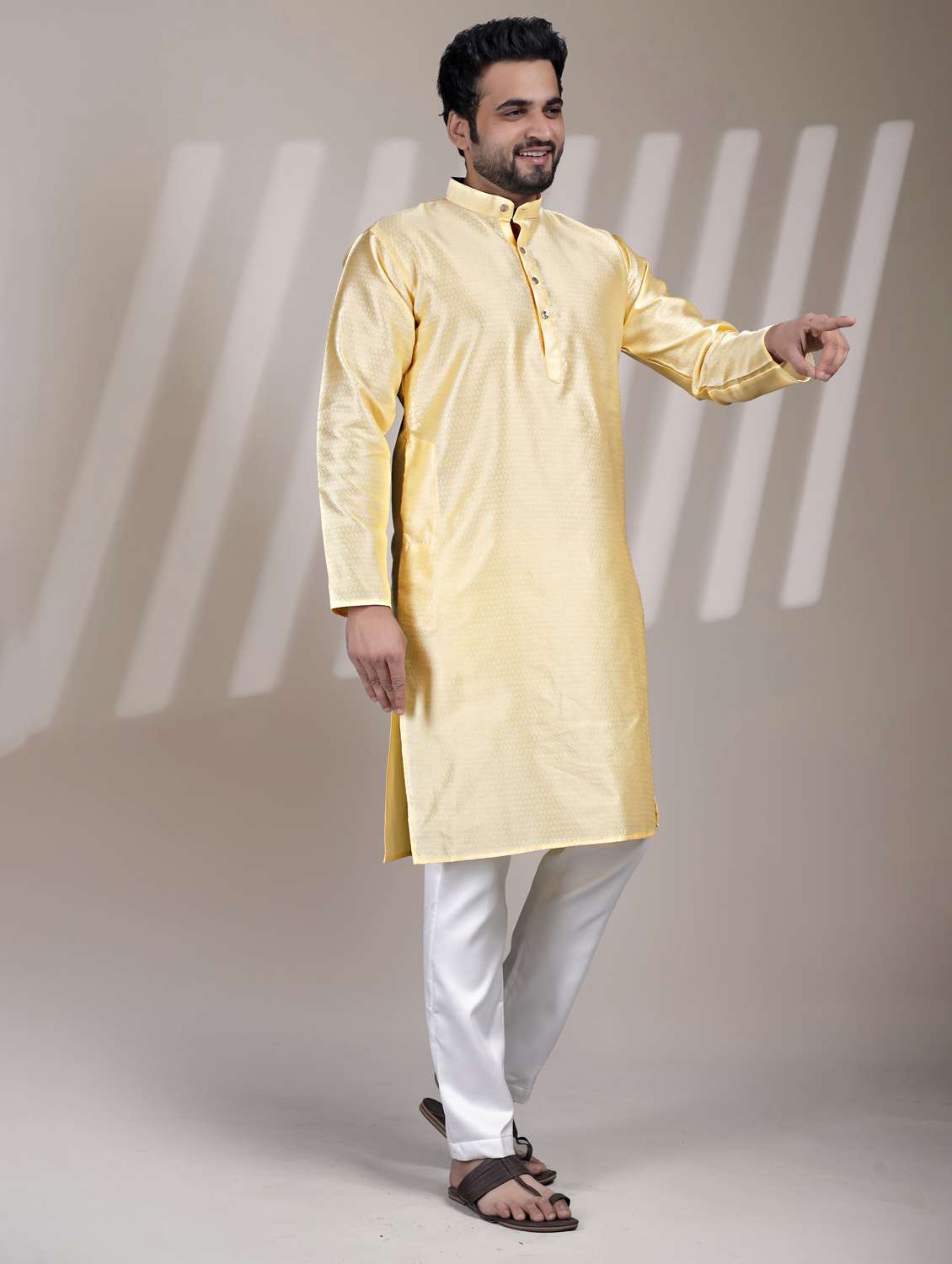 men self design mandarin neck long kurta - 22316241 -  Standard Image - 1