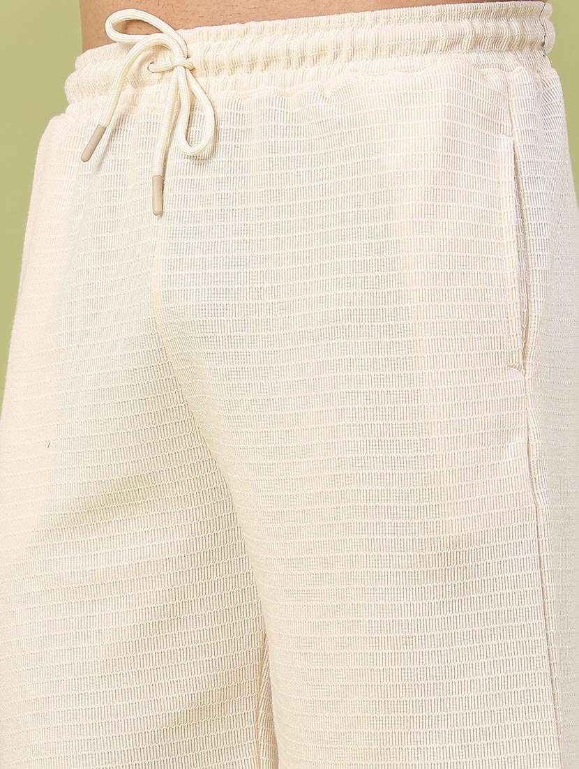 men self design mid rise regular fit shorts - 22316323 -  Standard Image - 1