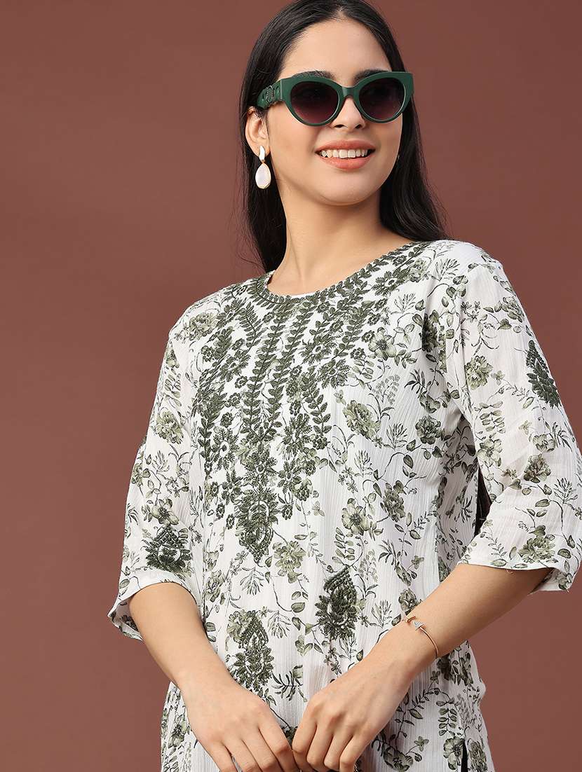 women floral three quarter sleeve straight kurti