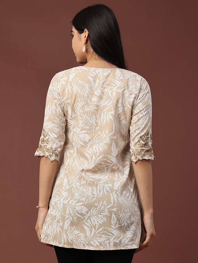 women printed three quarter sleeve straight kurti - 22316417 -  Standard Image - 4