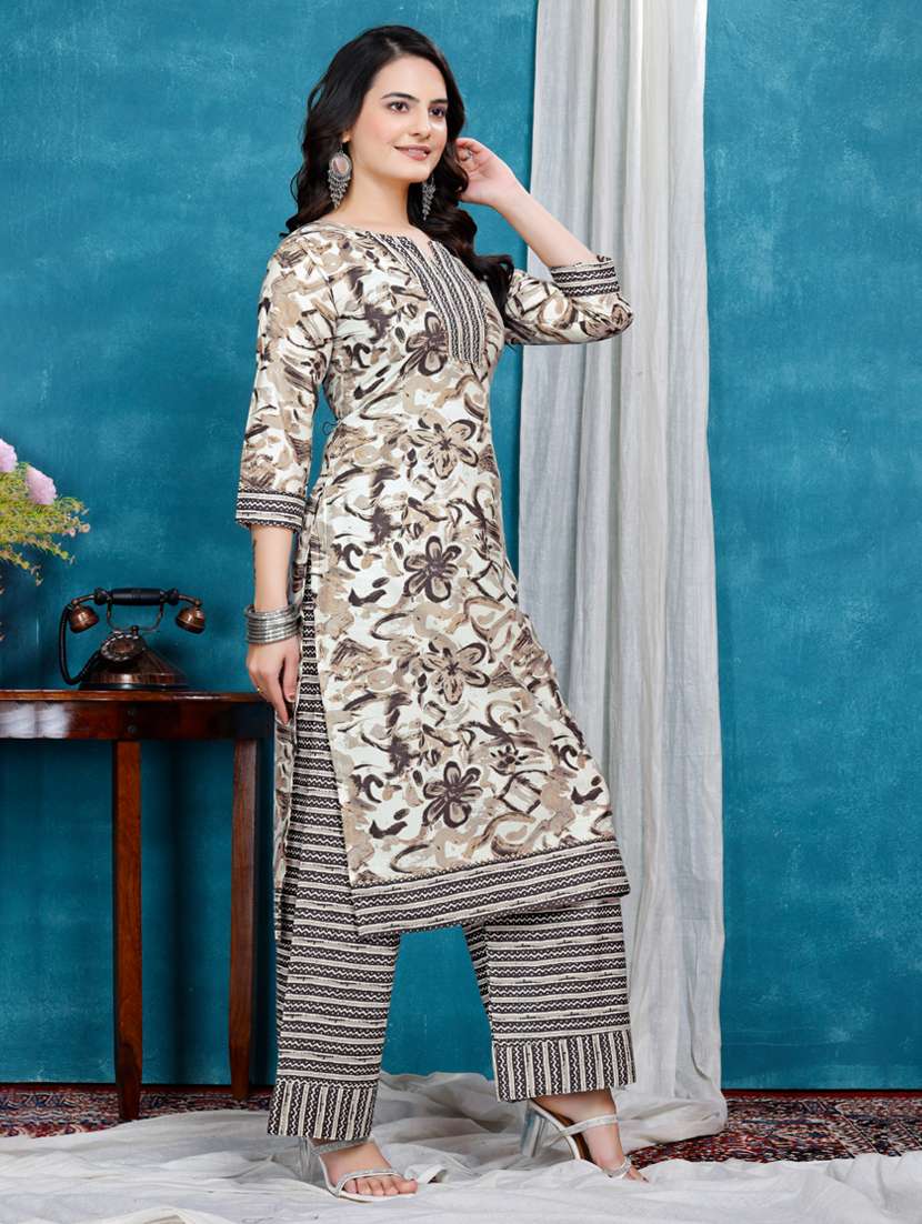 women printed three quarter sleeve kurta palazzo set - 22316762 -  Standard Image - 1