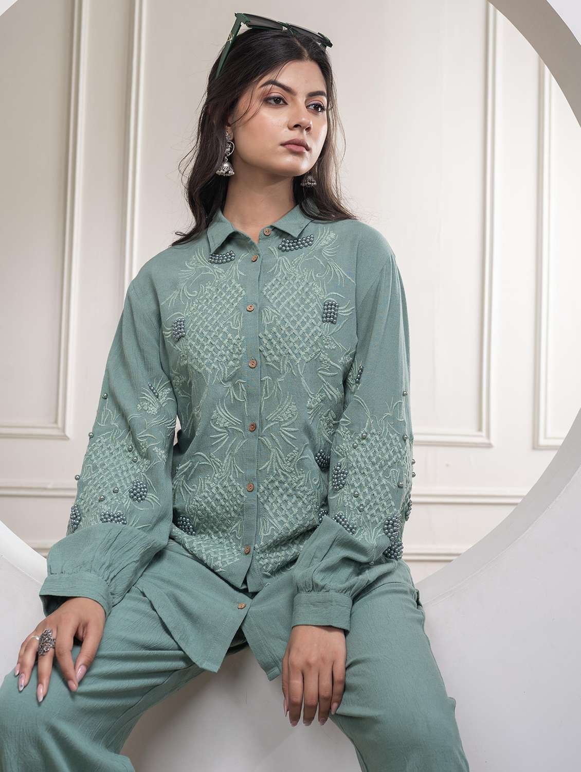 women green kurta pant set - 22316867 -  Standard Image - 1