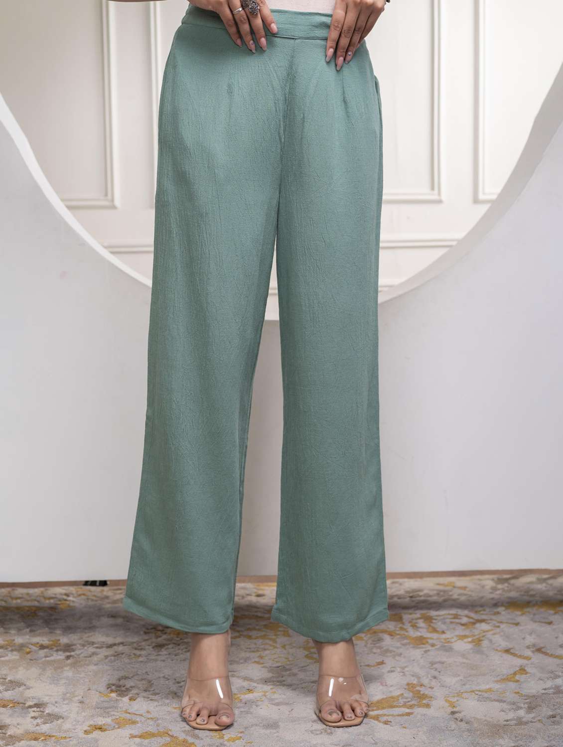 women green kurta pant set - 22316867 -  Standard Image - 4